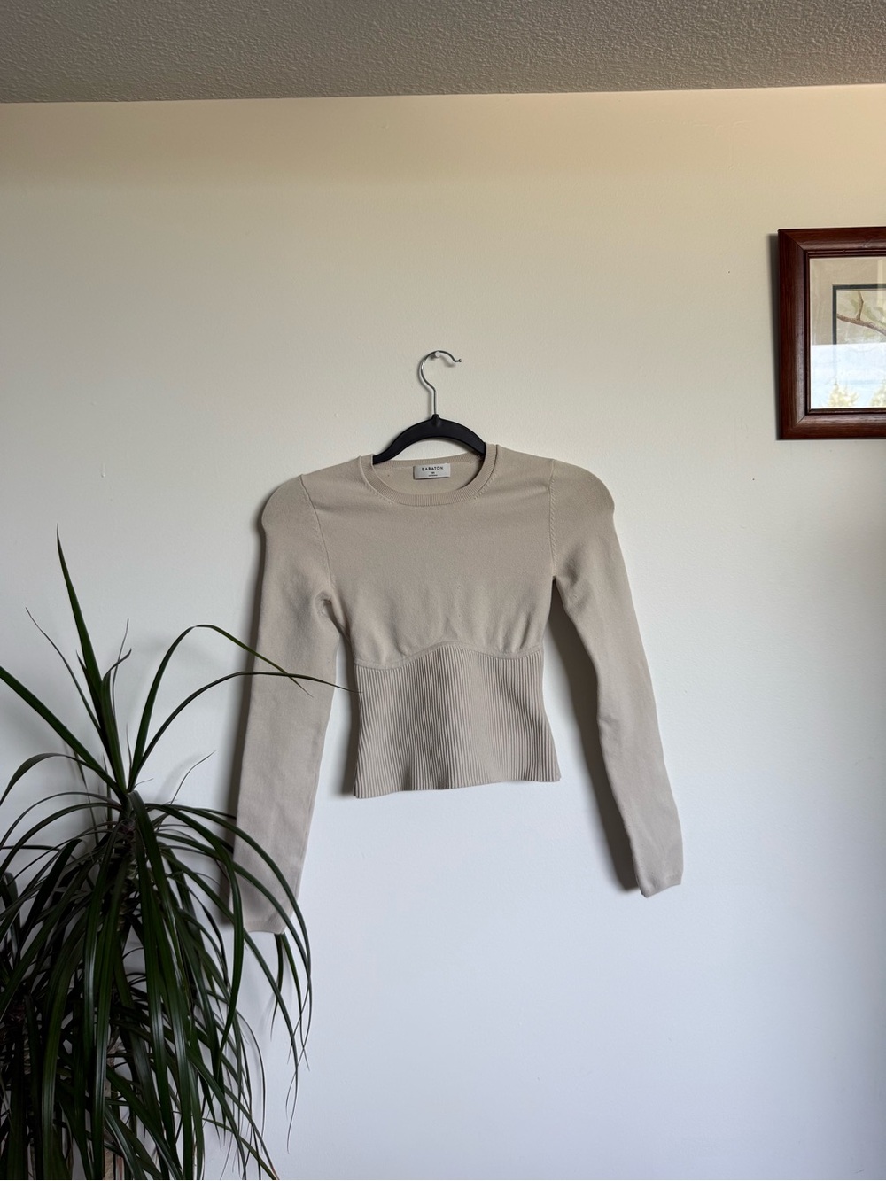Aritzia Wilfred Beige Fitted Ribbed Long-Sleeve Top